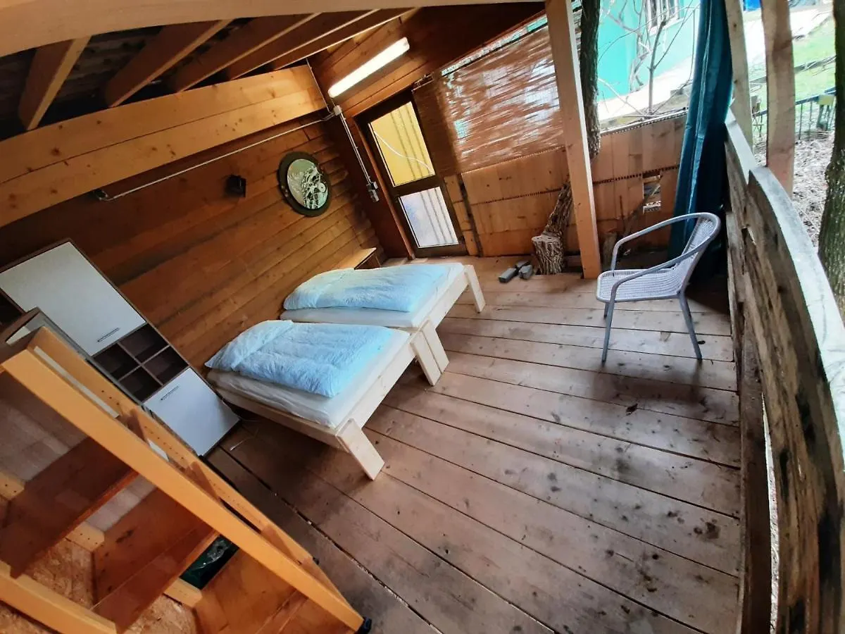 Ferienhaus Zum Berg Neuhaus an der Pegnitz 0*,  Németország